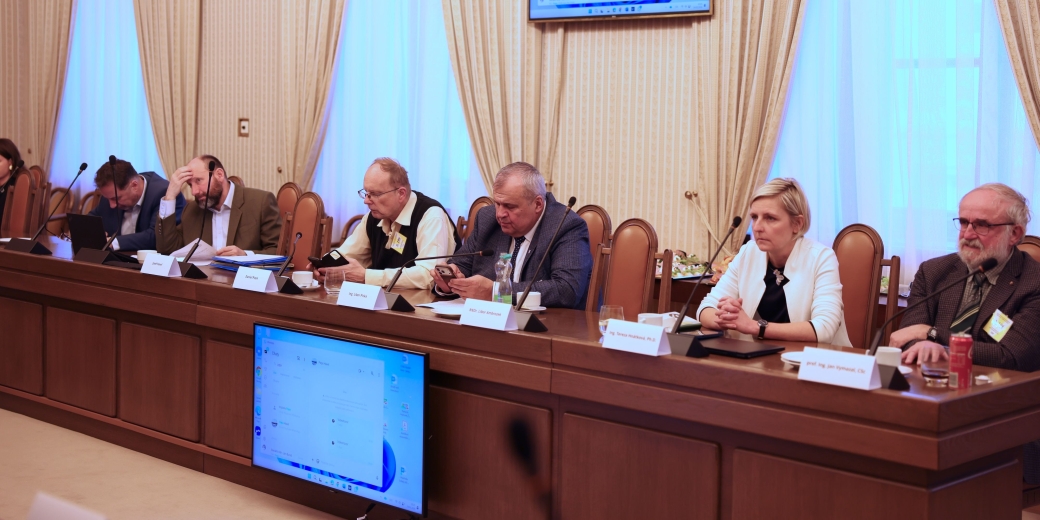 Seminář na téma „CHKO Krušné hory – hrozba, nebo příležitost?“